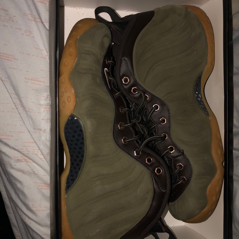 Olive green foamposites